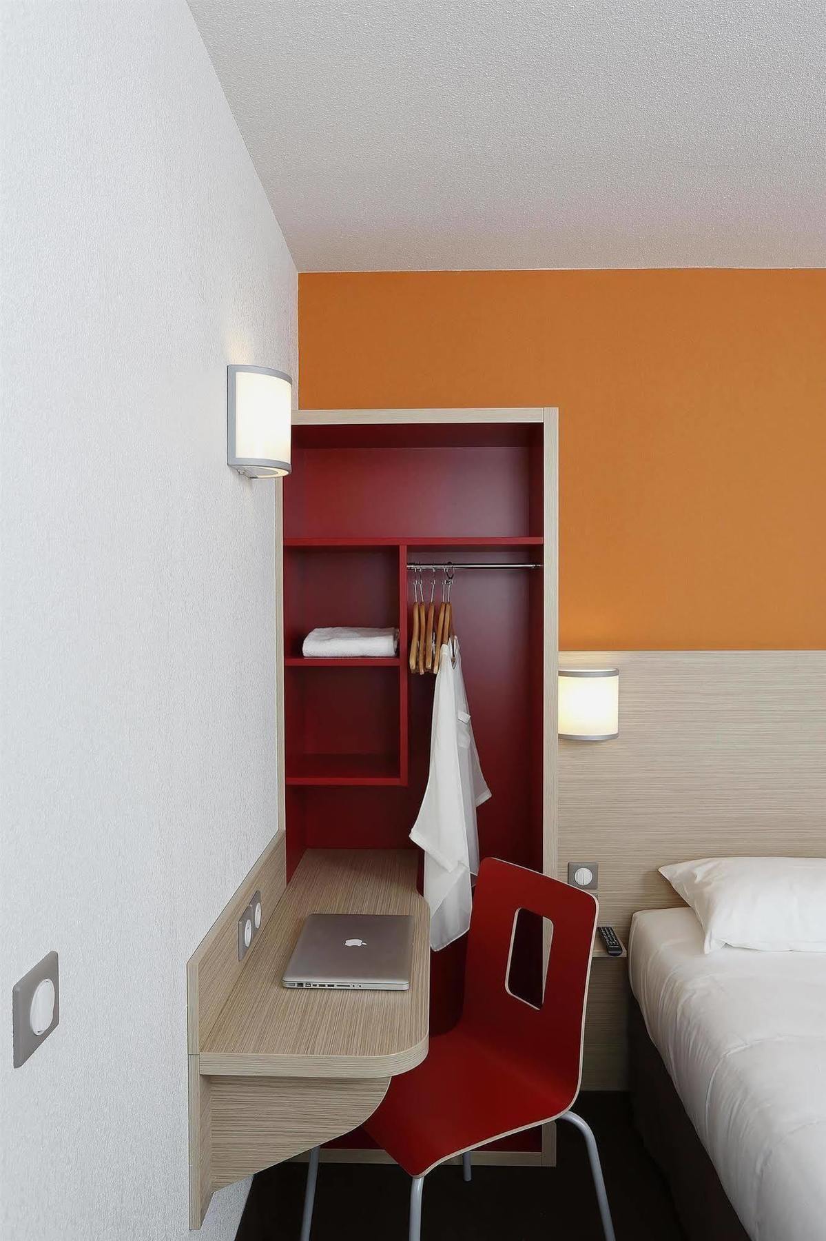B&B Hotel غاب المظهر الخارجي الصورة